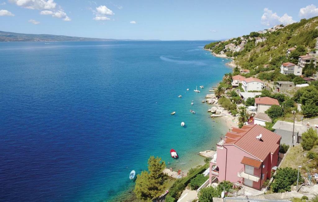 Apartments Villa Amalia Omiš Dış mekan fotoğraf