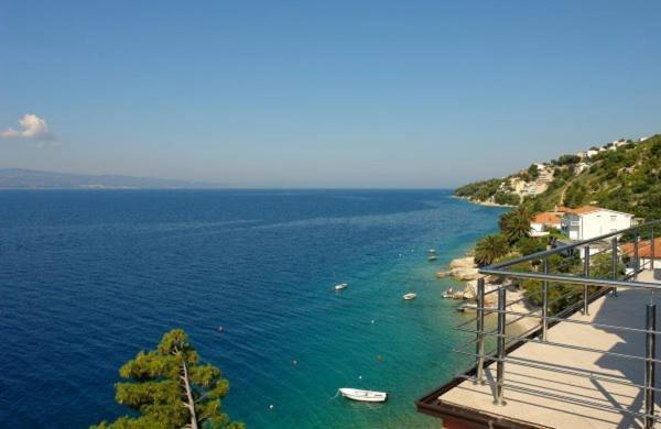 Apartments Villa Amalia Omiš Dış mekan fotoğraf